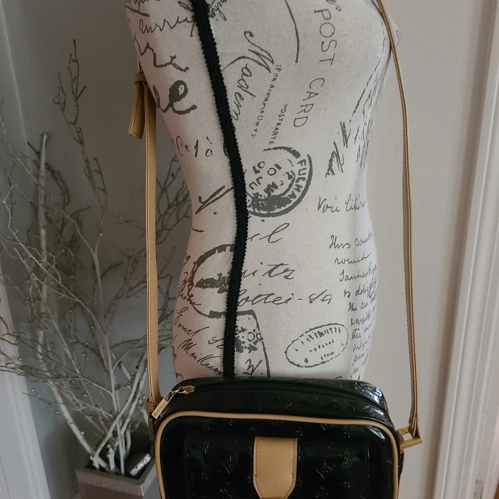 Black Tan Patent Leather Crossbody Bag EUC preloved hp🔥